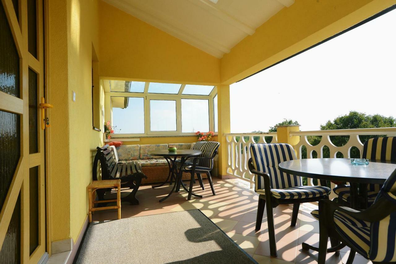 Ferienhaus Tomic Nedeščina Екстериор снимка