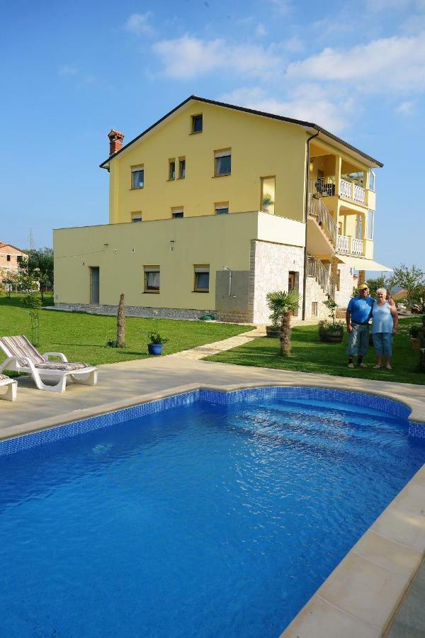 Ferienhaus Tomic Nedeščina Екстериор снимка