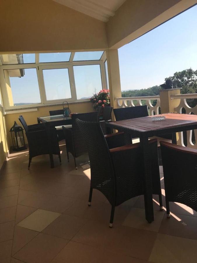 Ferienhaus Tomic Nedeščina Екстериор снимка